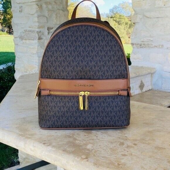 MICHAEL KORS KENLY SIGNATURE BACKPACK NWT - Picture 1 of 7